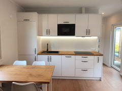 Maison remorque mobile 40 pieds x 8, type T2, isolée 4 saisons, entièrement meublée et de haute qualité